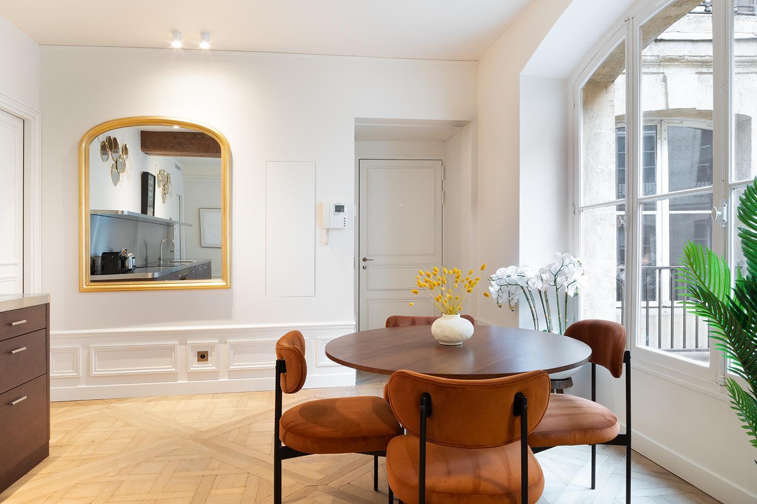 Appartement Pick A Flat's Apartements With Services In Louvre - Rue Des Halles Parijs