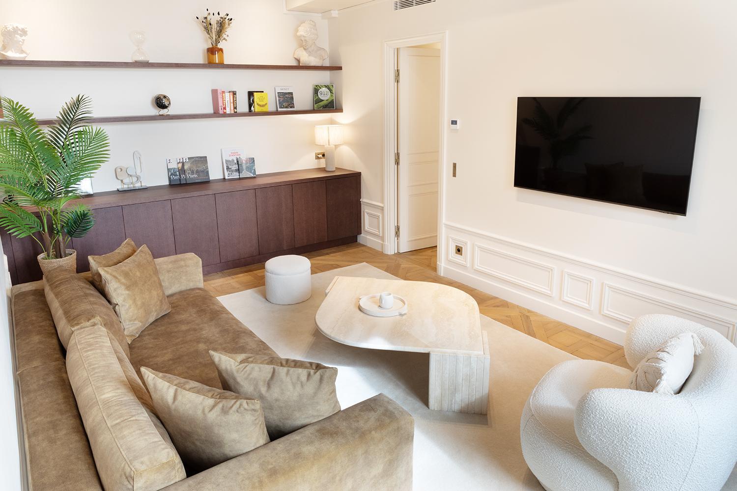 Pick A Flat's Apartements With Services In Louvre - Rue Des Halles * Parijs