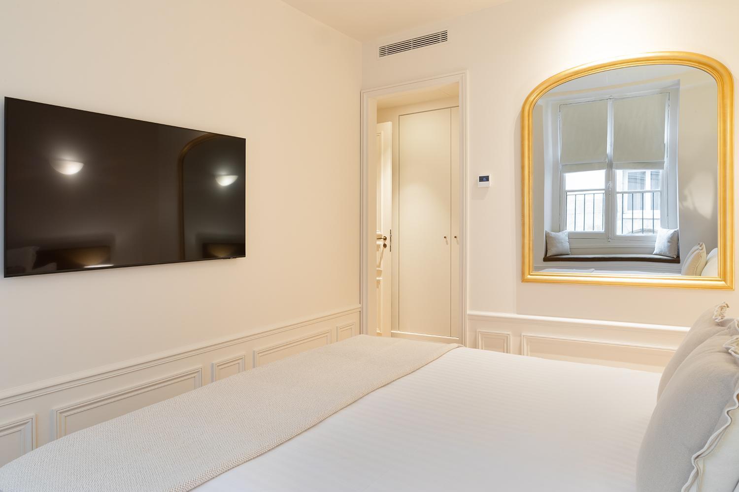 Pick A Flat's Apartements With Services In Louvre - Rue Des Halles * Parijs